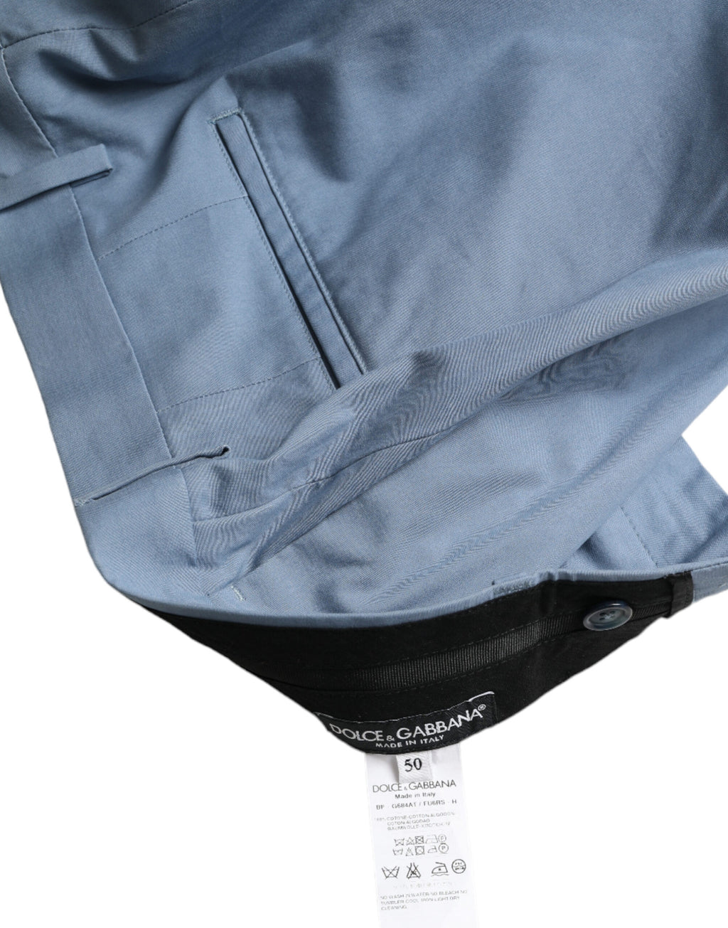 Himmelblaue Bermudashorts aus Baumwolle mit gefaltetem Saum für Männer