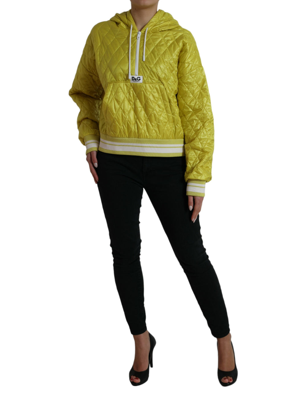 Gelbe Nylon Steppjacke mit Kapuze und Pullover