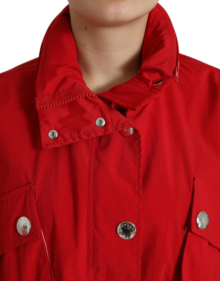 Elegant red long-sleeved jacket
