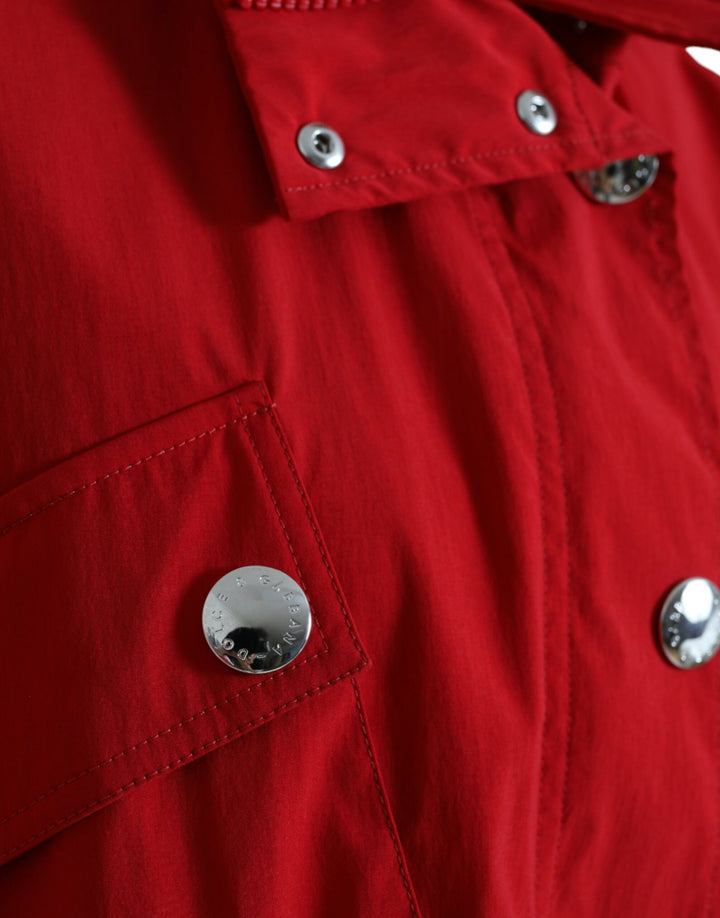 Elegant red long-sleeved jacket