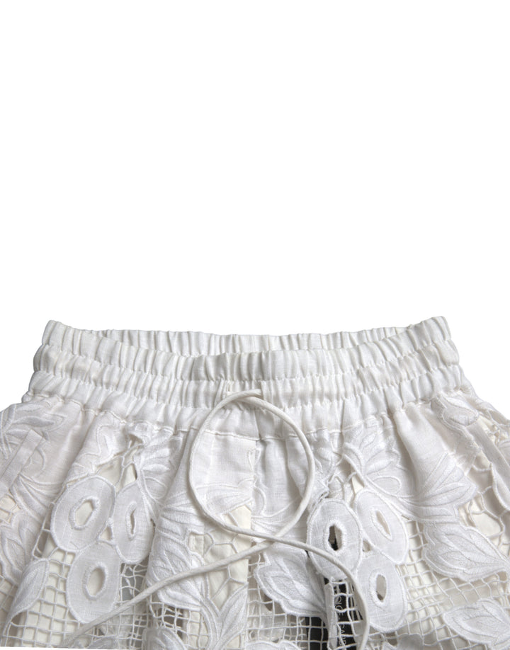 Weiße Bermudashorts mit hoher Taille und Ausschnitt aus Baumwolle
