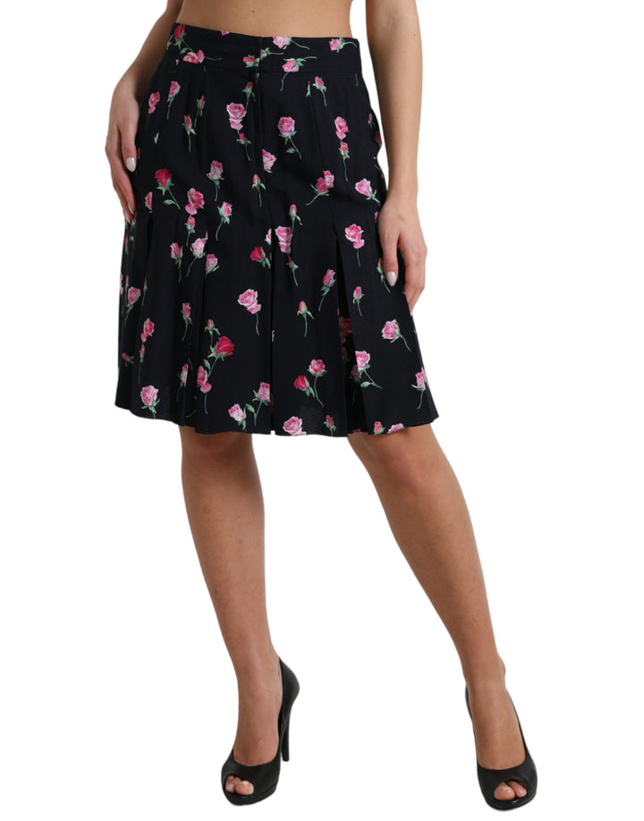 Elegant knee-length A-line skirt with floral pattern