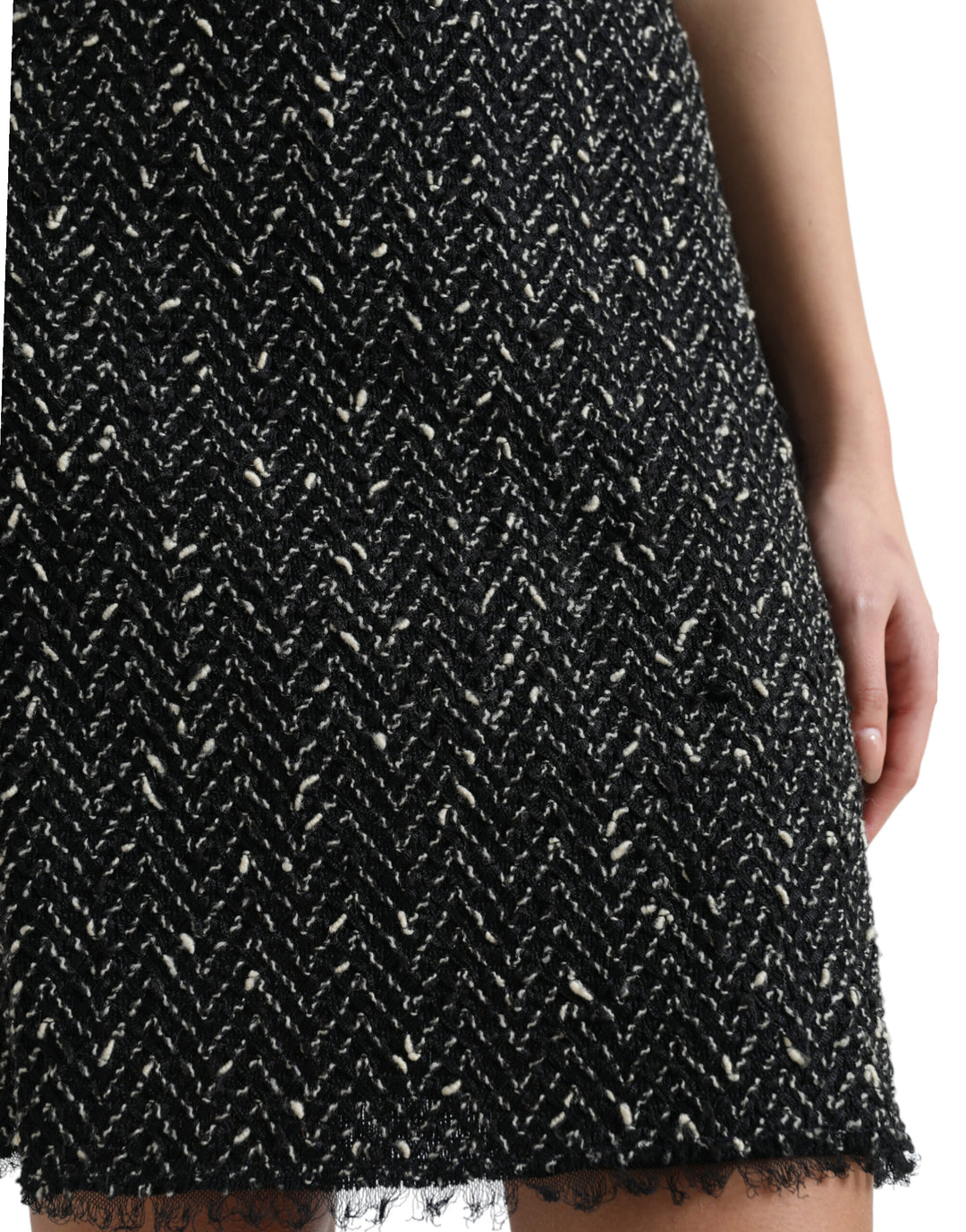 Elegant high-waisted tweed mini skirt