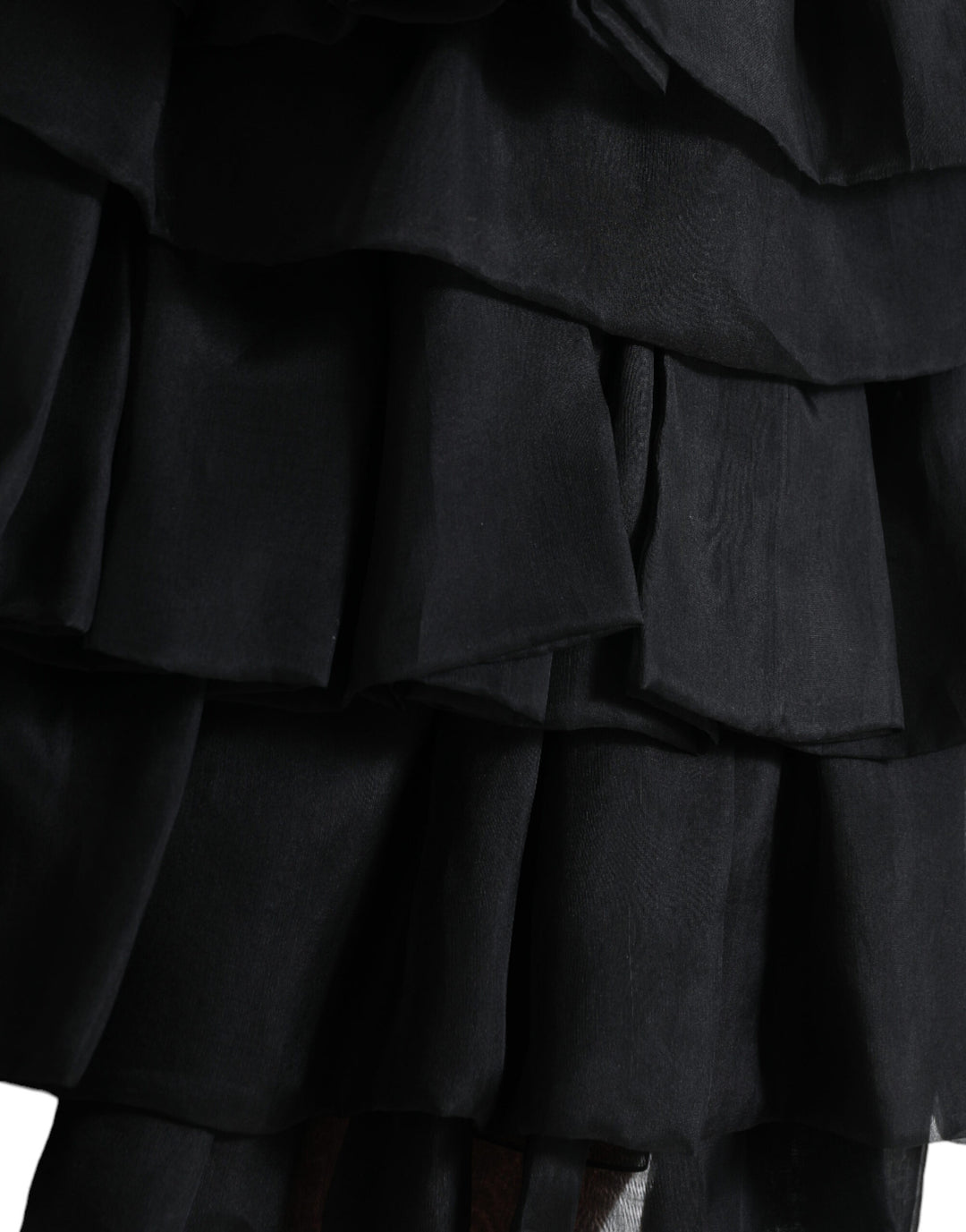 Elegant tiered A-line mini skirt