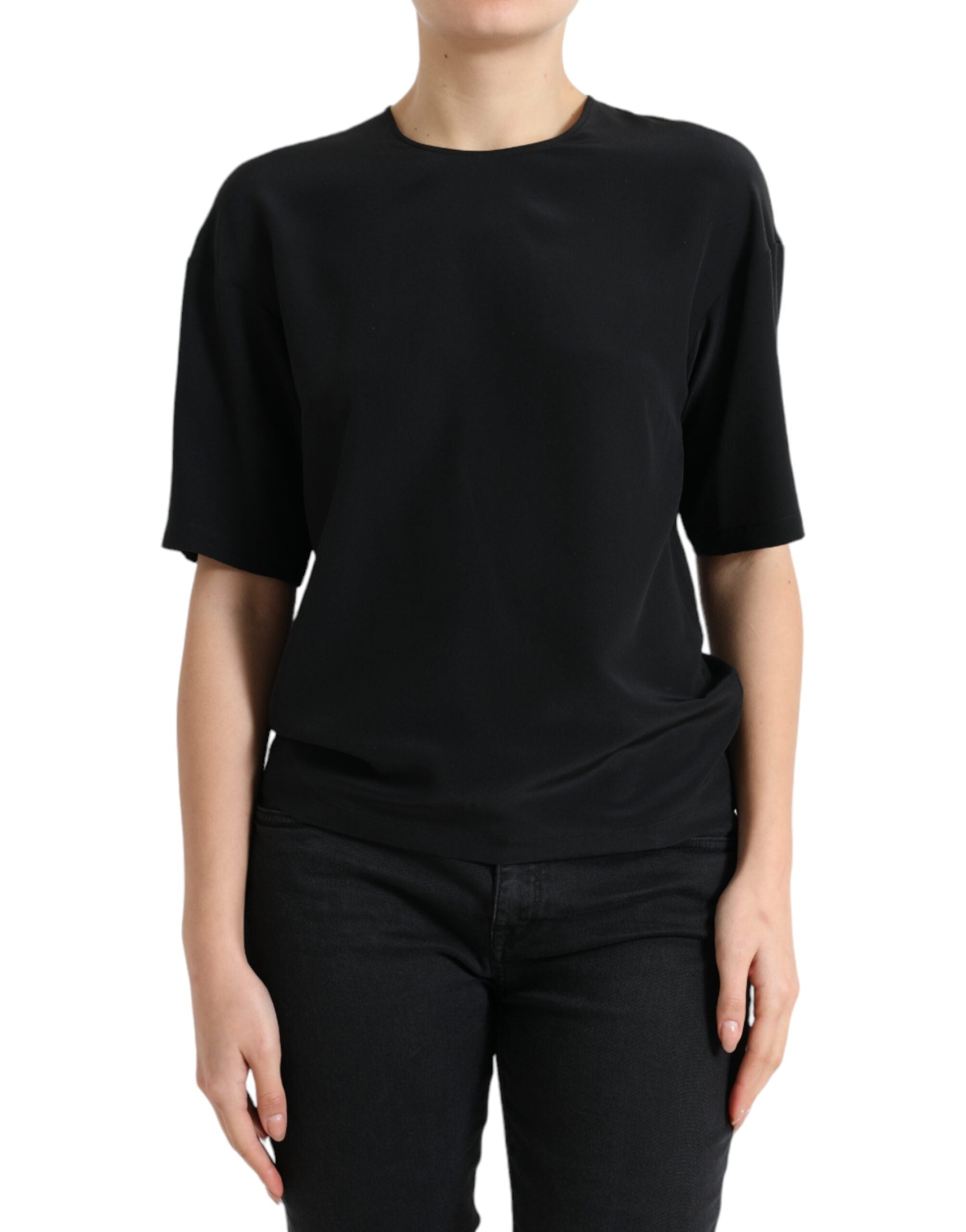 Elegant round-neck blouse made of silk blend