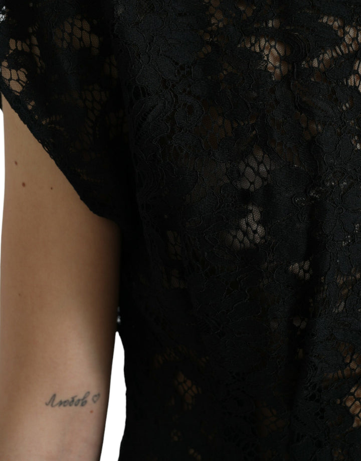 Elegant black A-line mini dress made of floral lace