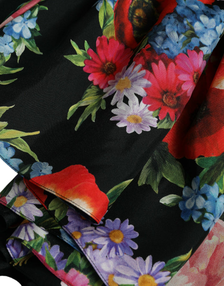 Elegant maxi dress made of floral silk