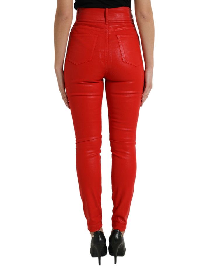 Elegant high-waisted stretch denim in red