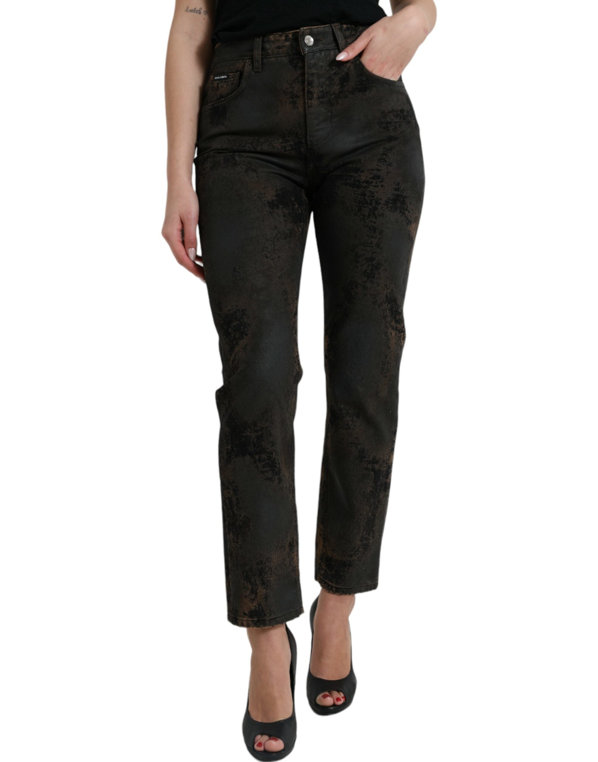 Chic boyfriend stretch jeans with a mid waist