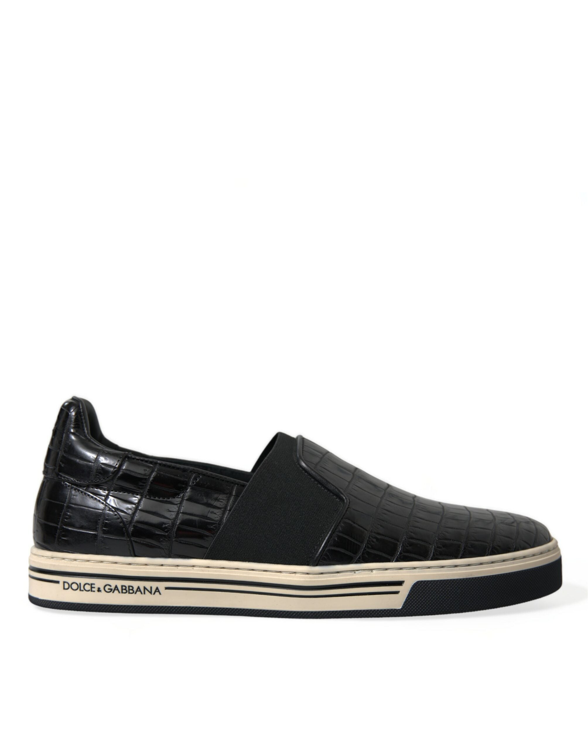 Elegant low-top sneakers made of crocodile leather