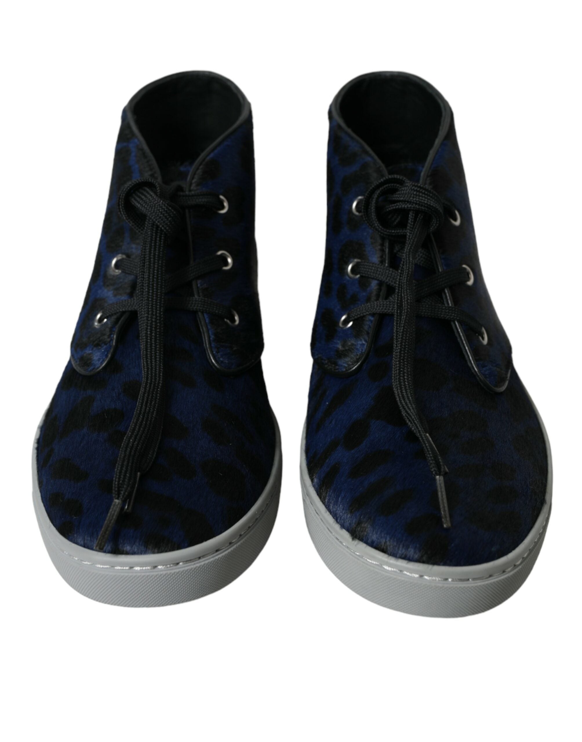 Chic blue mid-top sneakers with leopard print