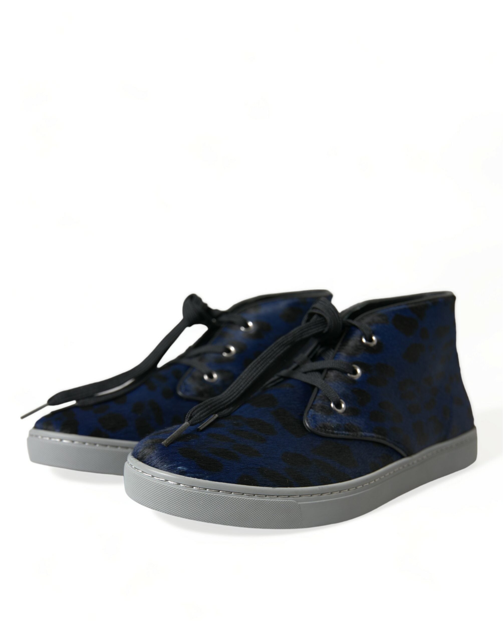 Chic blue mid-top sneakers with leopard print