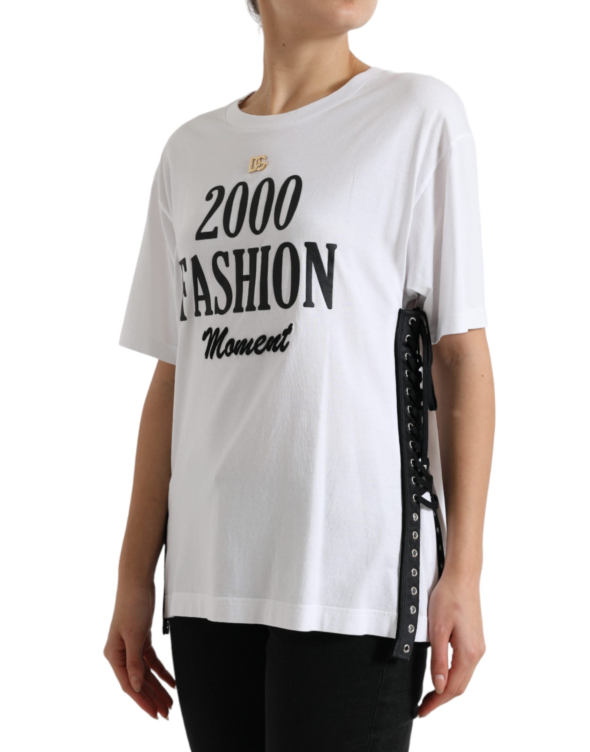 Elegant white cotton T-shirt with lacing