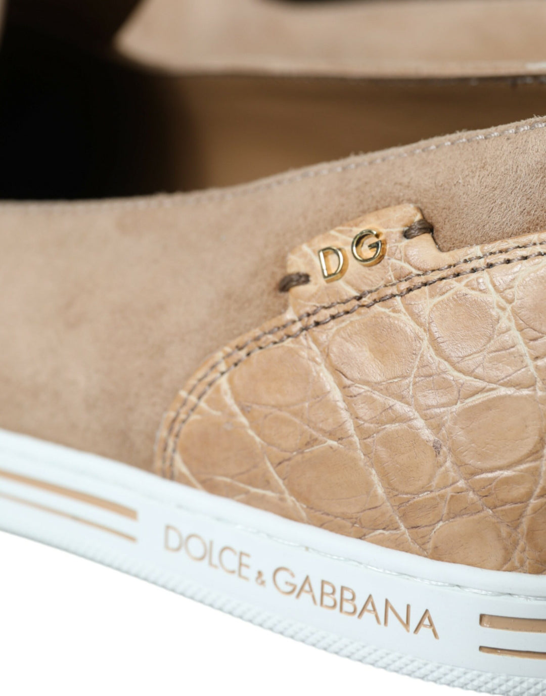 Dolce & Gabbana Elegante beigefarbene Loafers aus Leder