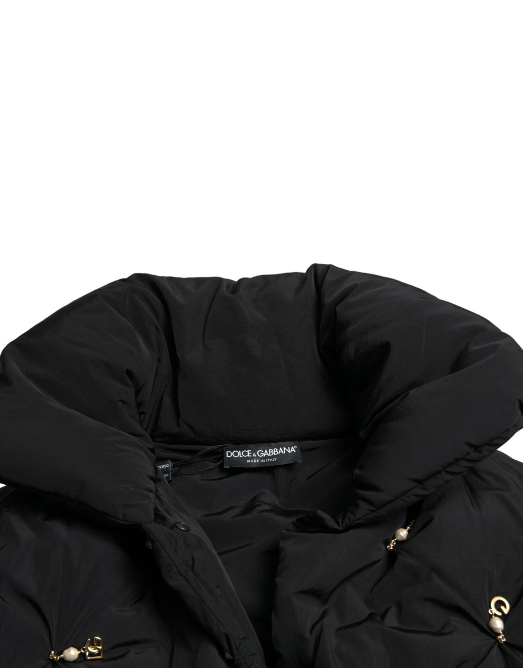 Elegant quilted jacket with pearl decoration