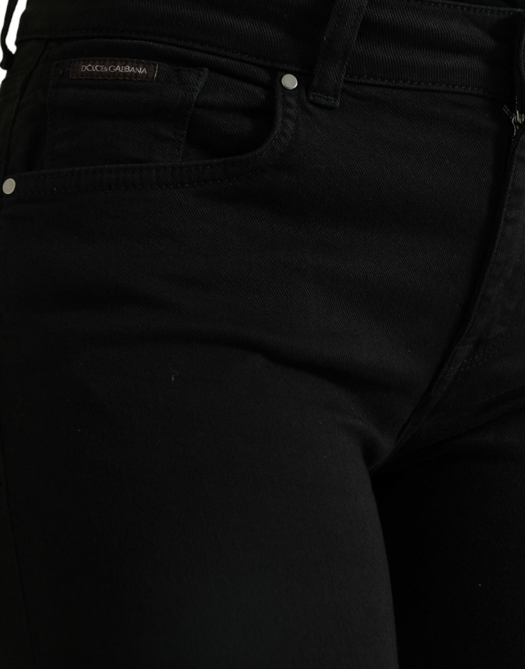 Elegant black stretch jeans with a mid waist