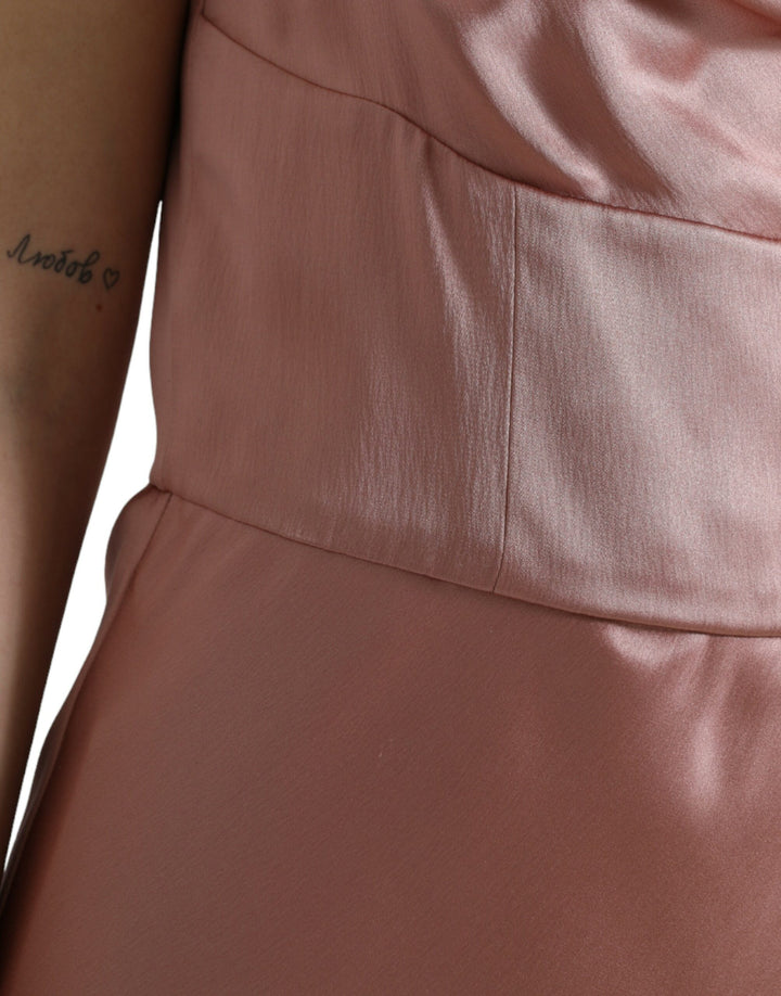 Elegant long silk dress in pink