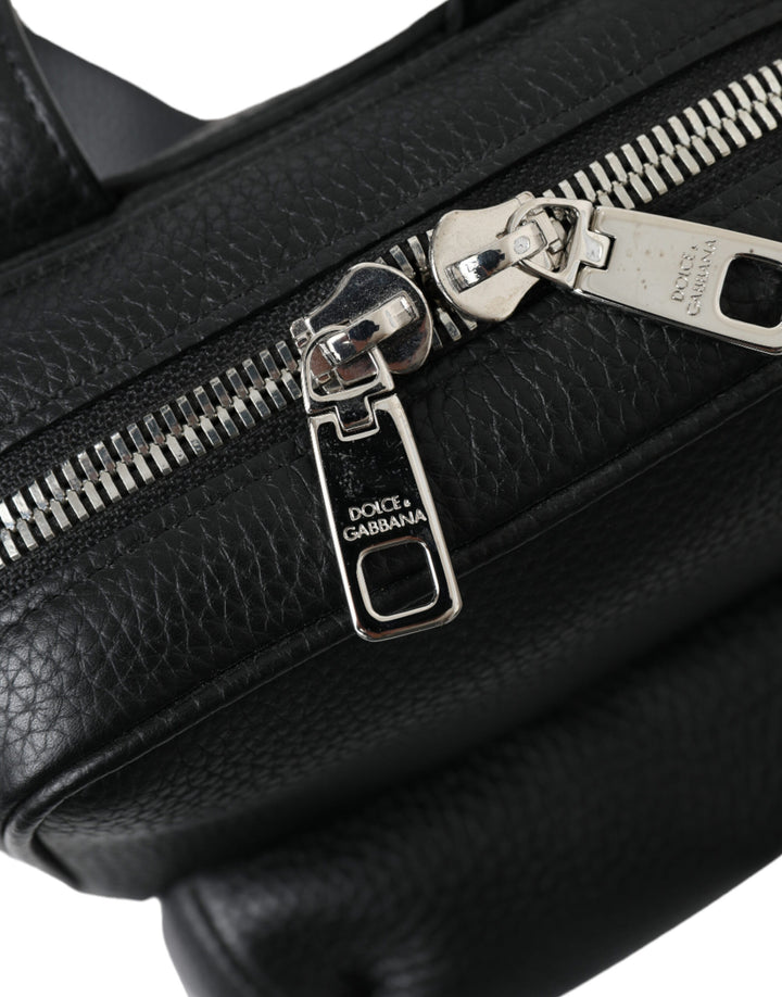 Chic small backpack made of black calfskin