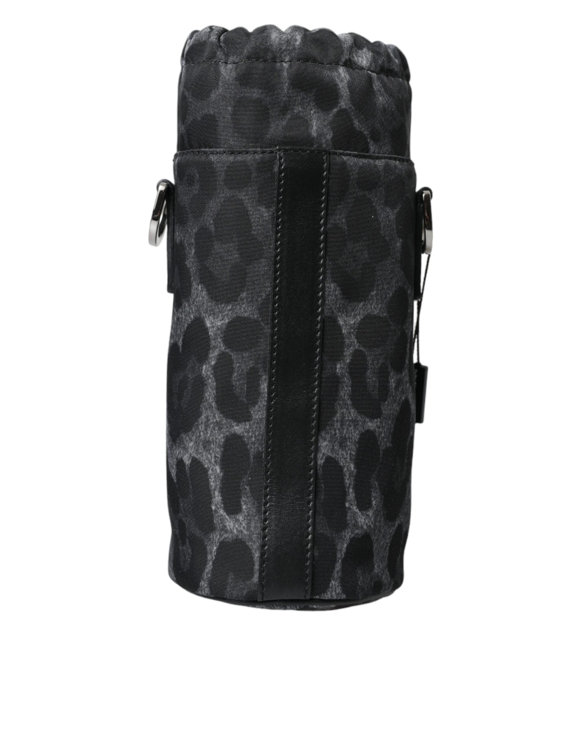 Chic round bottle holder with leopard print