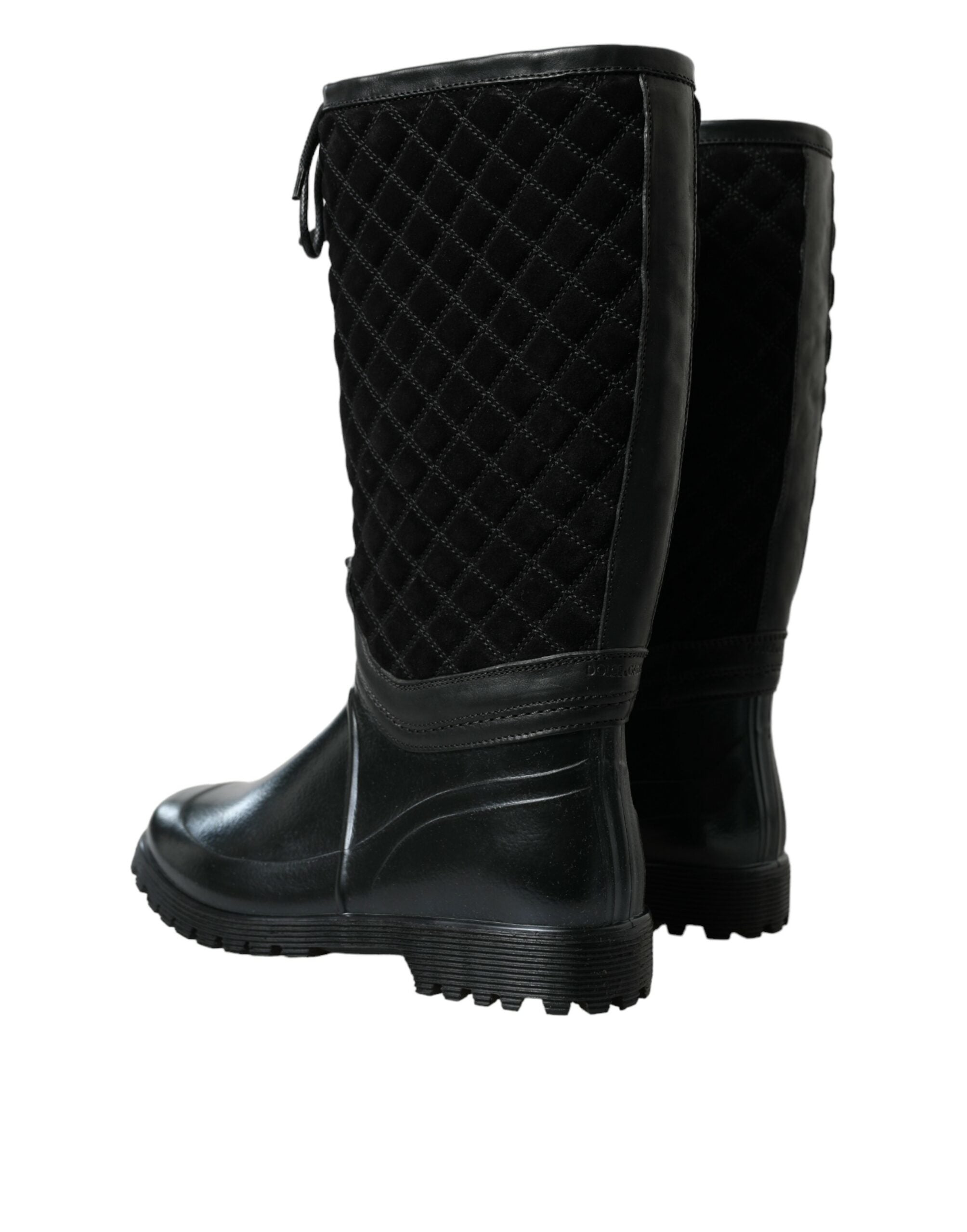 Elegant quilted rain boots with laces