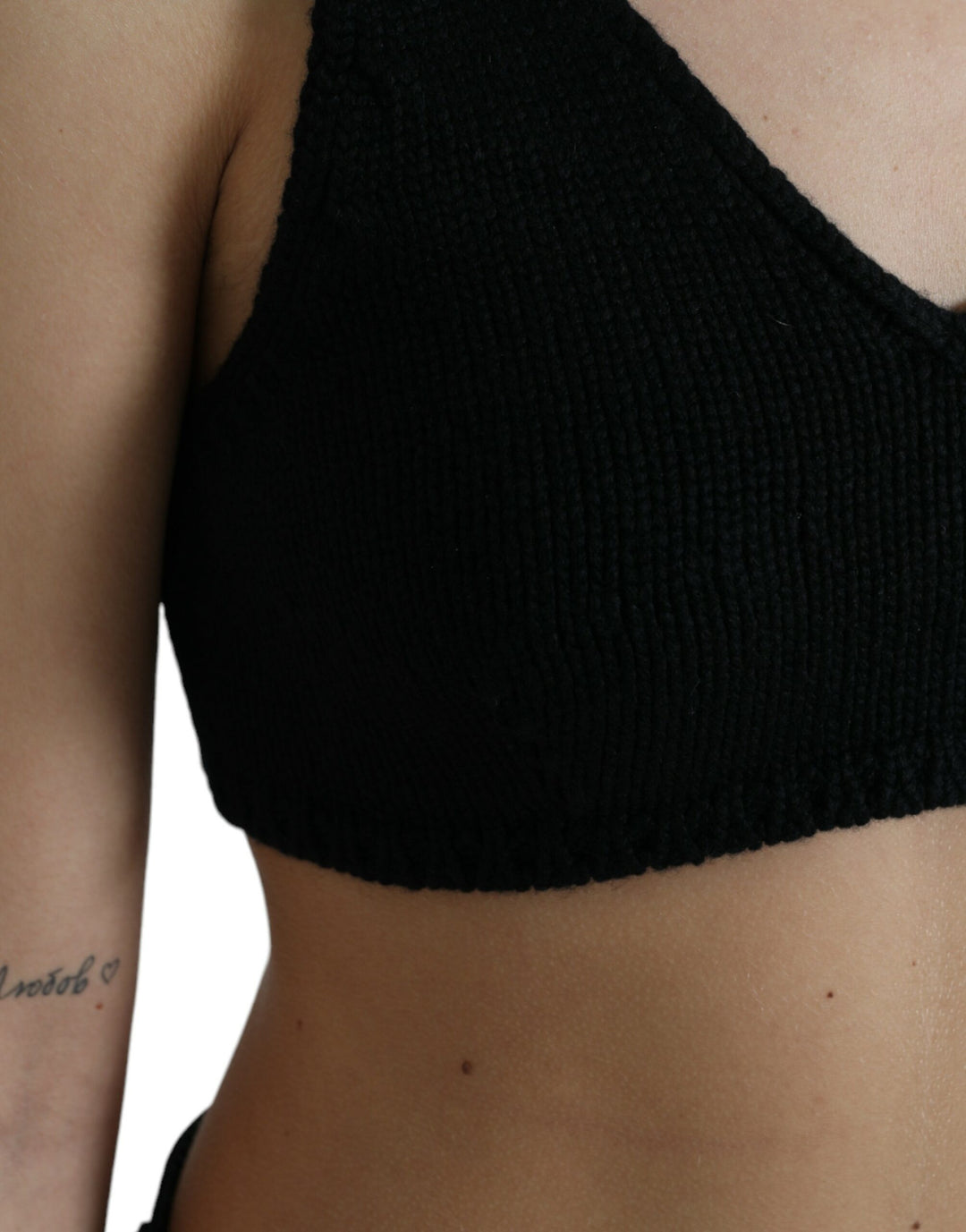 Elegant black cashmere bustier crop top