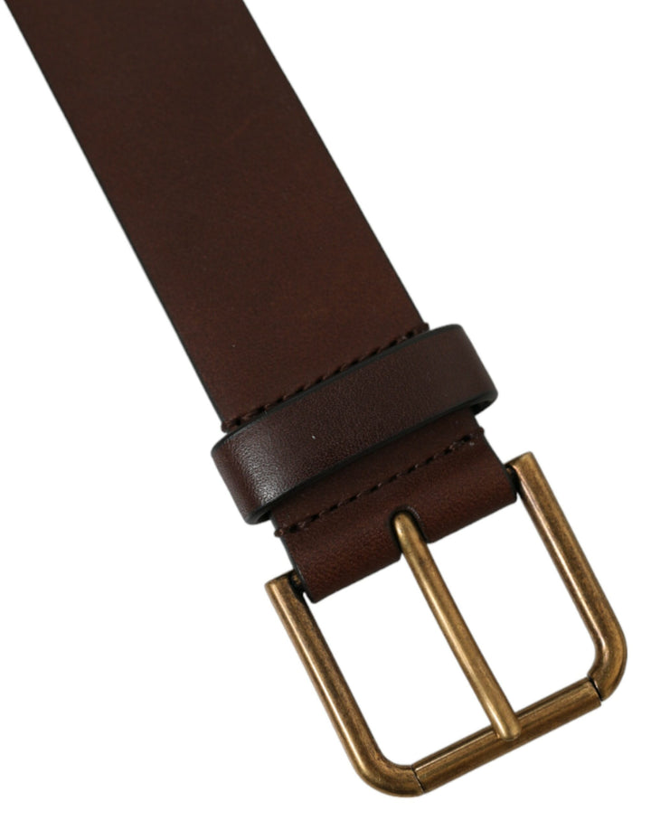 Elegant brown calfskin belt - timeless accessory