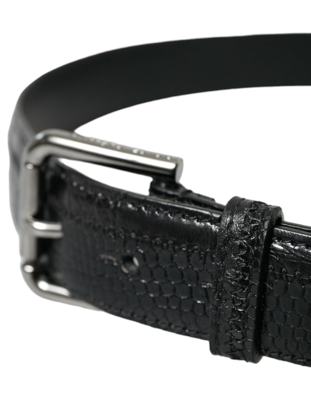 Elegant black leather belt with metal buckle