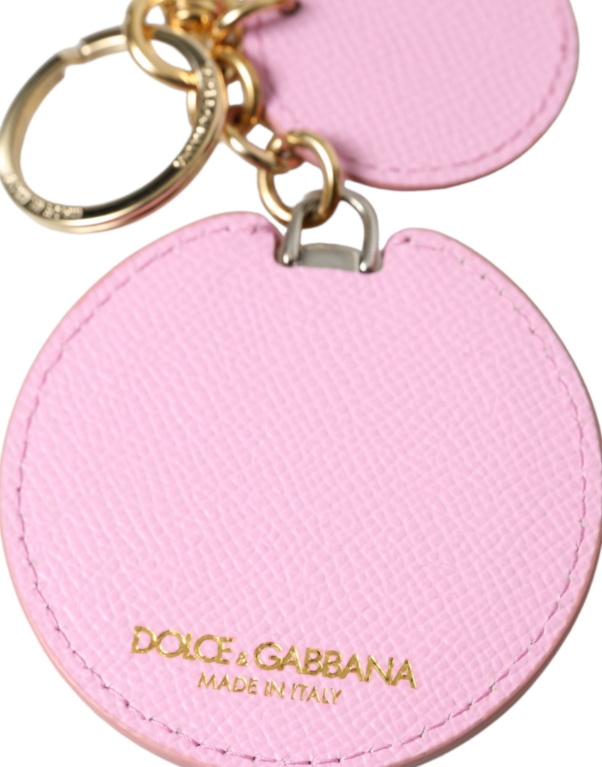 Elegant keychain made of gold-colored leather