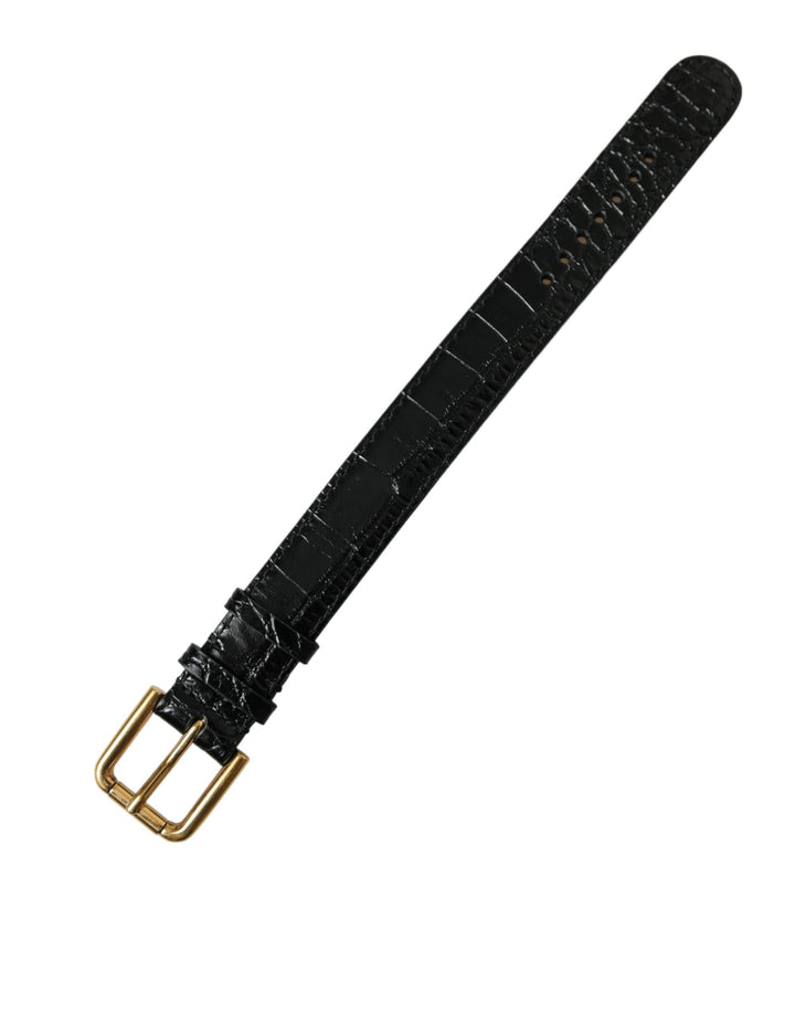 Schwarzes strukturiertes Leder mit goldfarbener Metallschnalle Armband