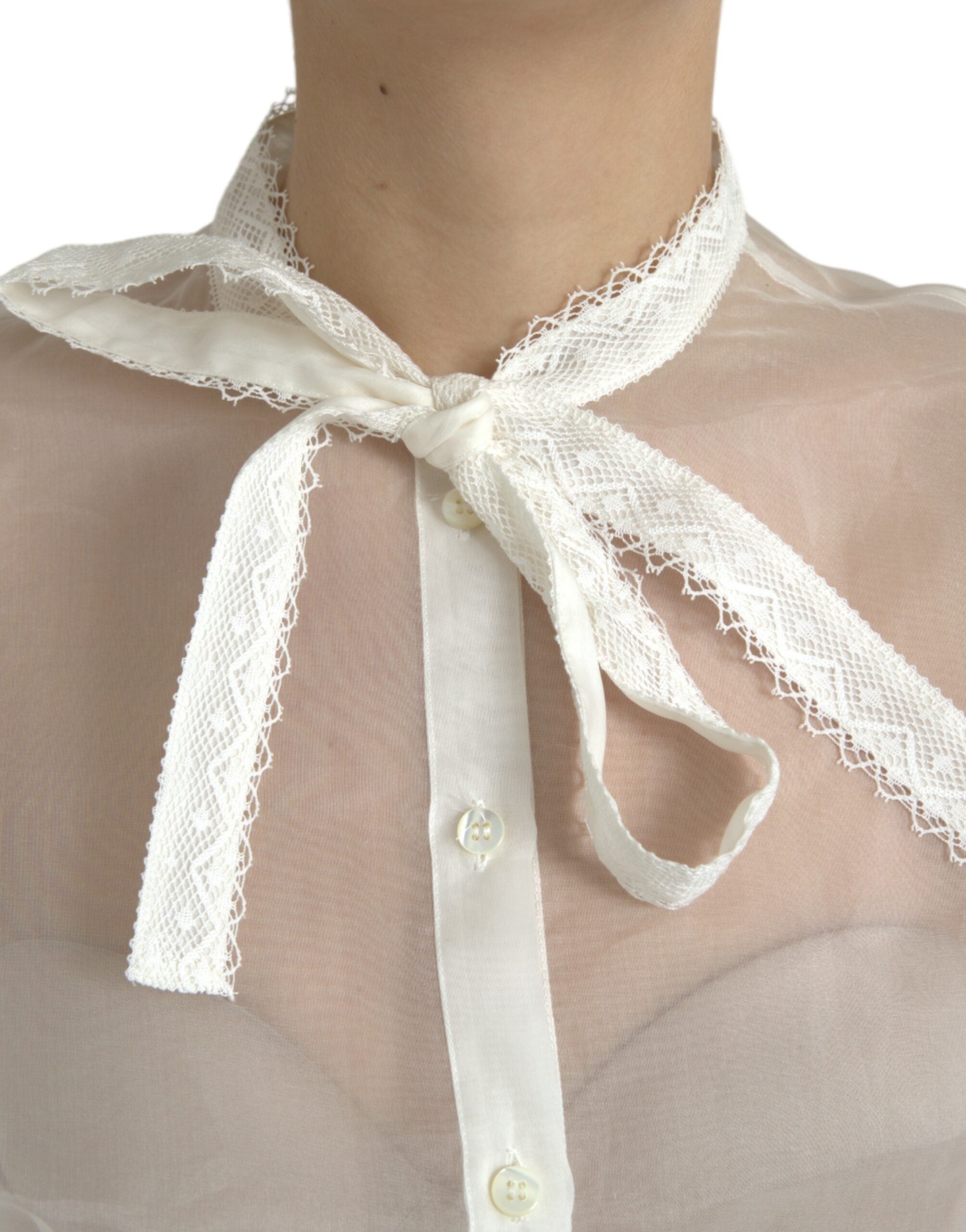 Elegant silk blend blouse with long sleeves
