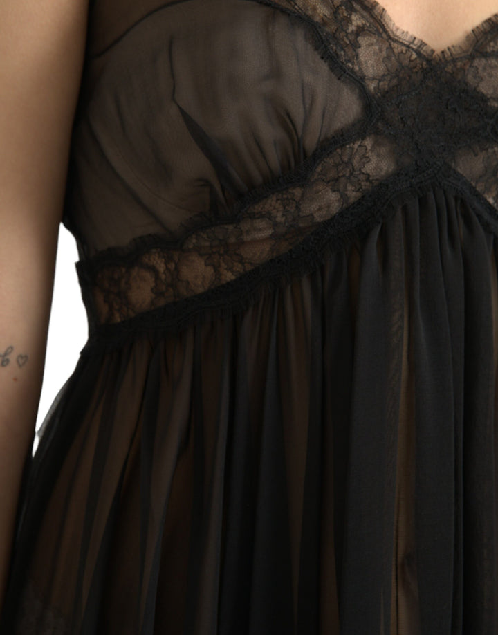Schwarzes Minikleid aus Seide mit plissierter Spitze und Chiffon