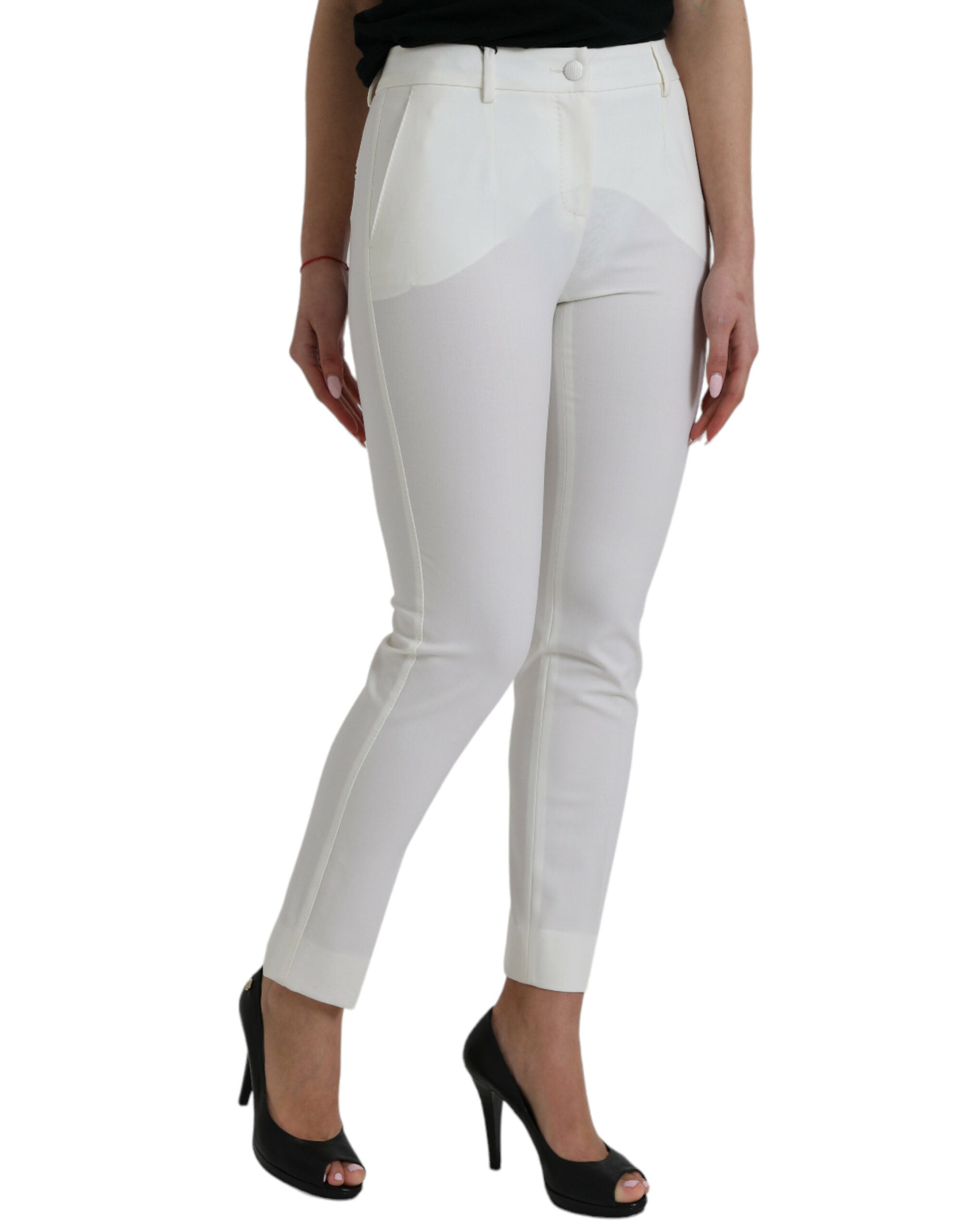 Elegant white tapered trousers with a mid-waist
