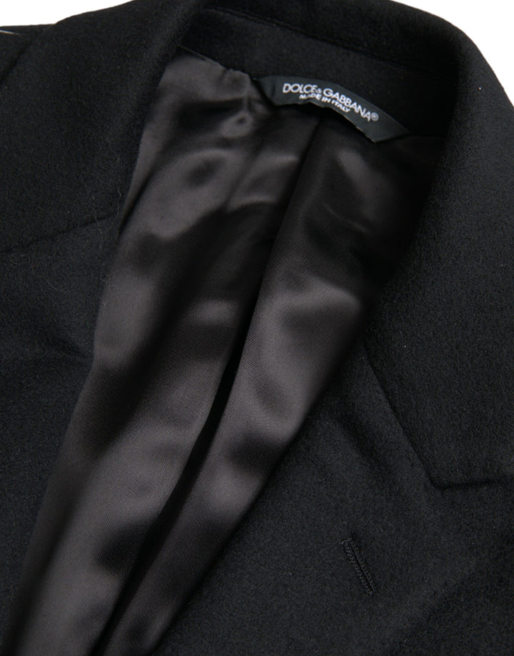 Black single-breasted trench coat jacket
