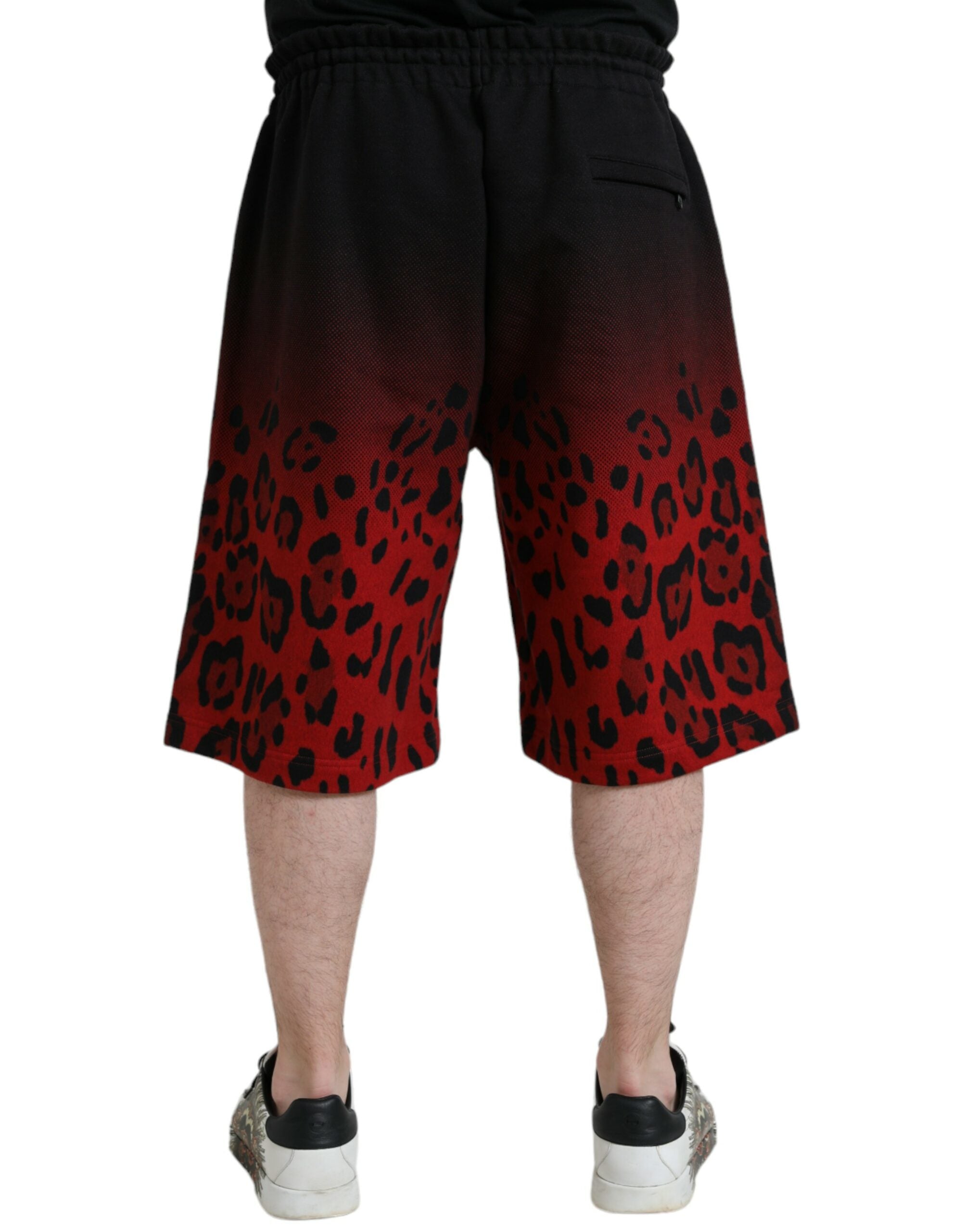 Red cotton Bermuda shorts with leopard print
