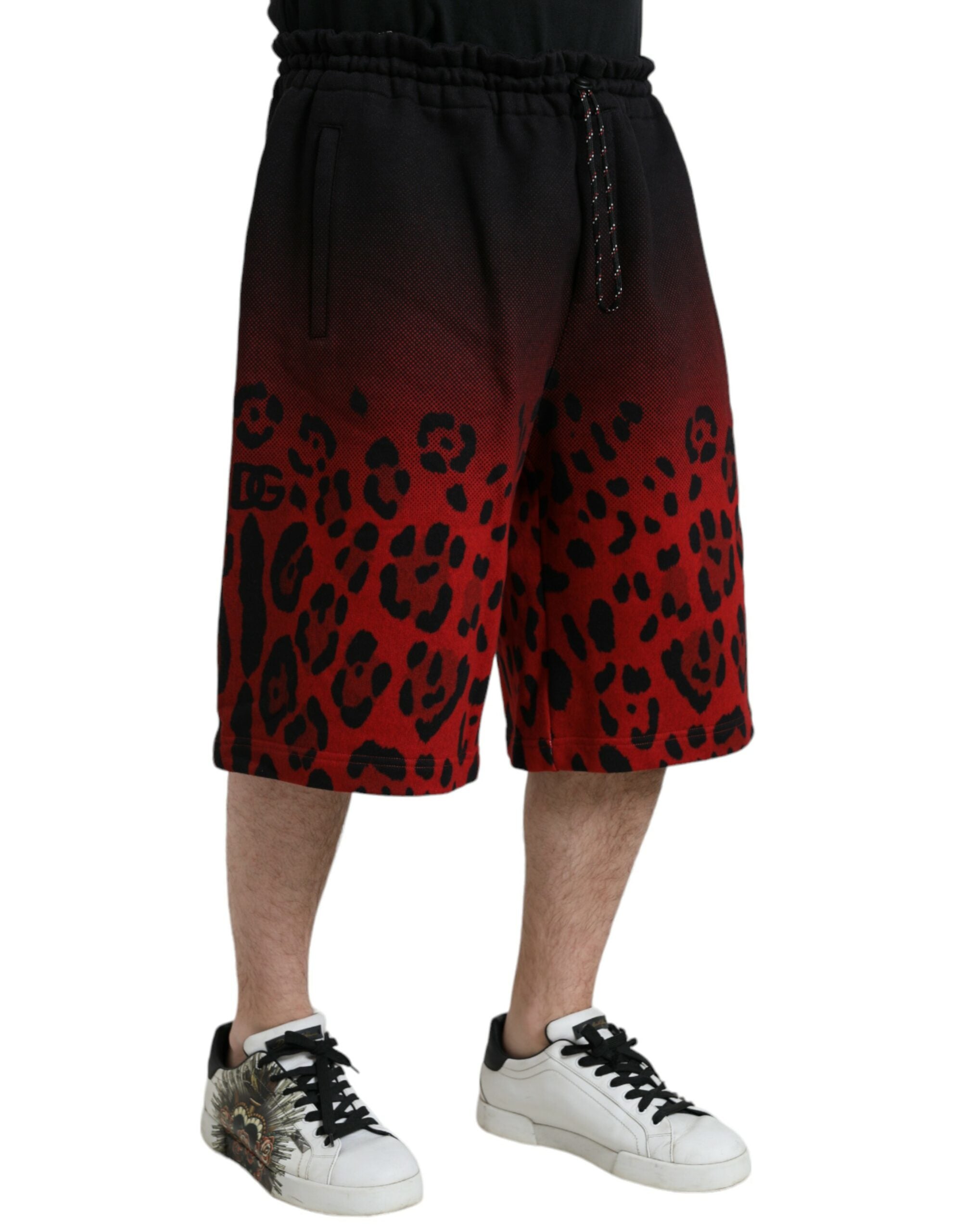 Red cotton Bermuda shorts with leopard print