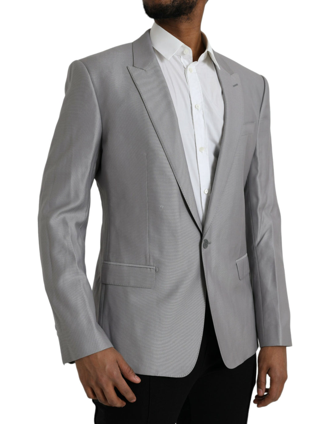 Grey single-breasted wool coat with lace blazer