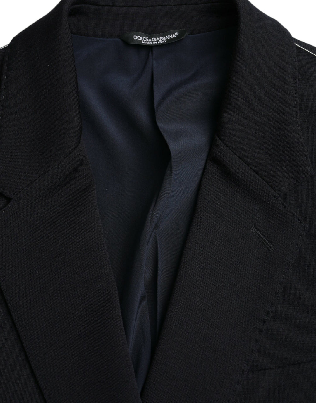 Black single-breasted wool coat blazer