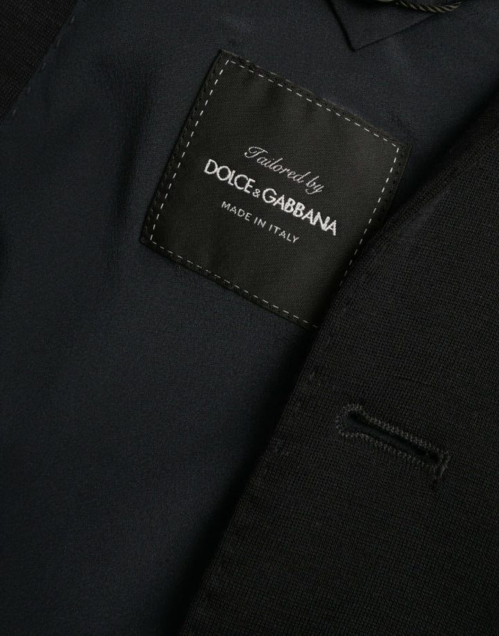Black single-breasted wool coat blazer