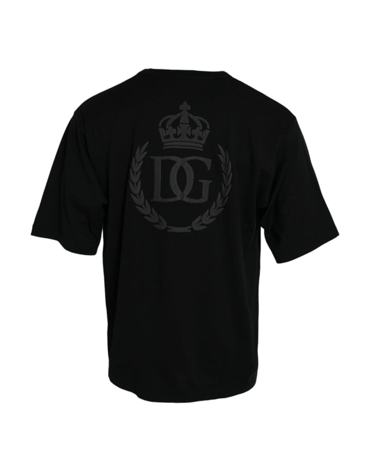 Black round-neck T-shirt with short sleeves and embossed logo