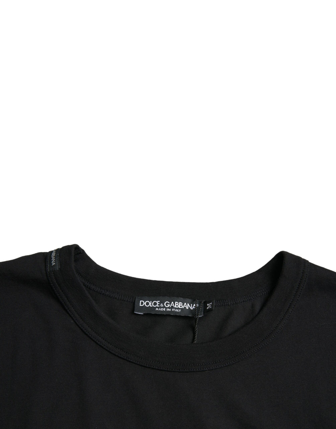 Black round-neck T-shirt with short sleeves and embossed logo