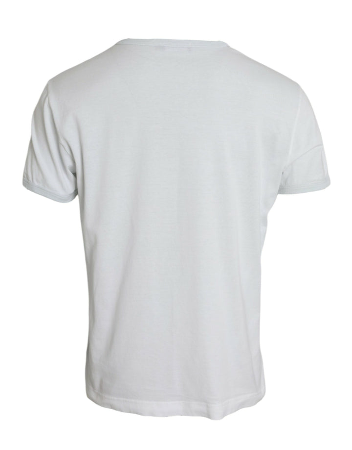 White cotton T-shirt with round neck and short sleeves