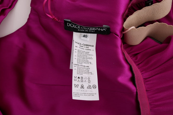 Elegantes rosa Seidenkleid