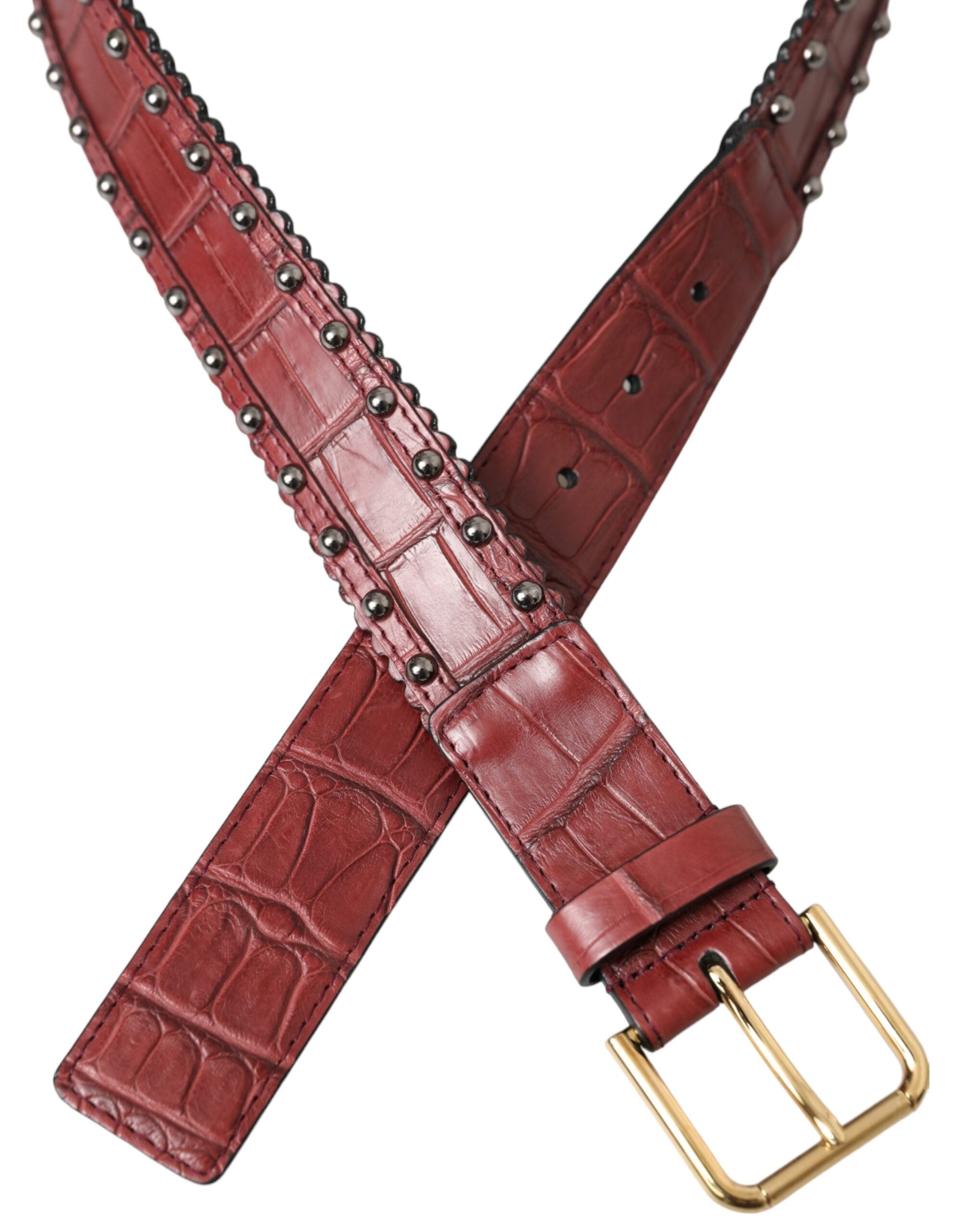 Brown alligator leather belt with metal buckle