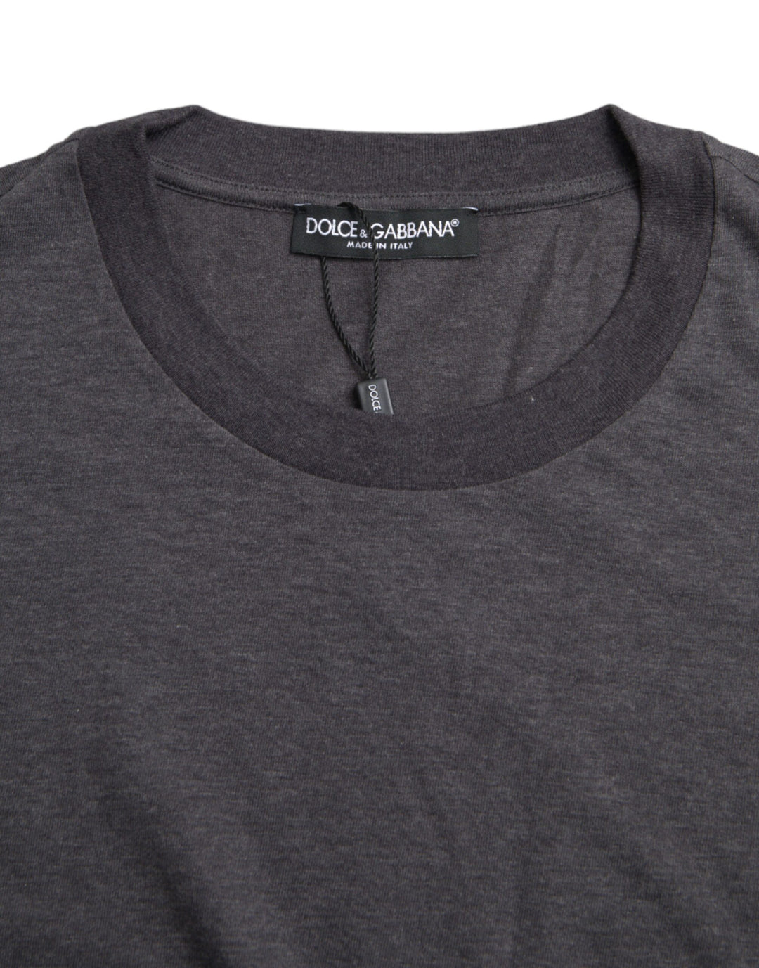 Grey cotton T-shirt with round neck and short sleeves