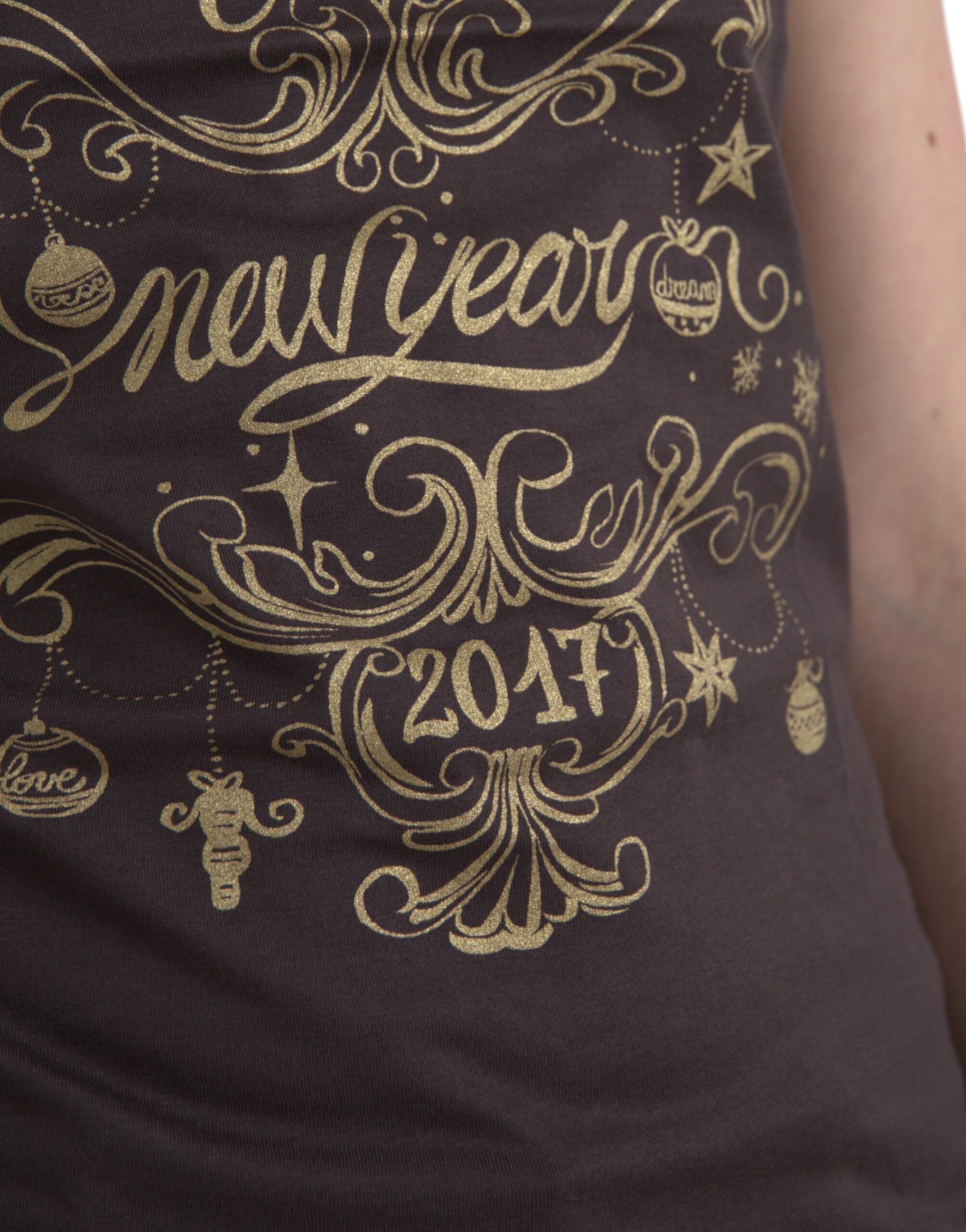 Brown round-neck T-shirt with motif print 2017