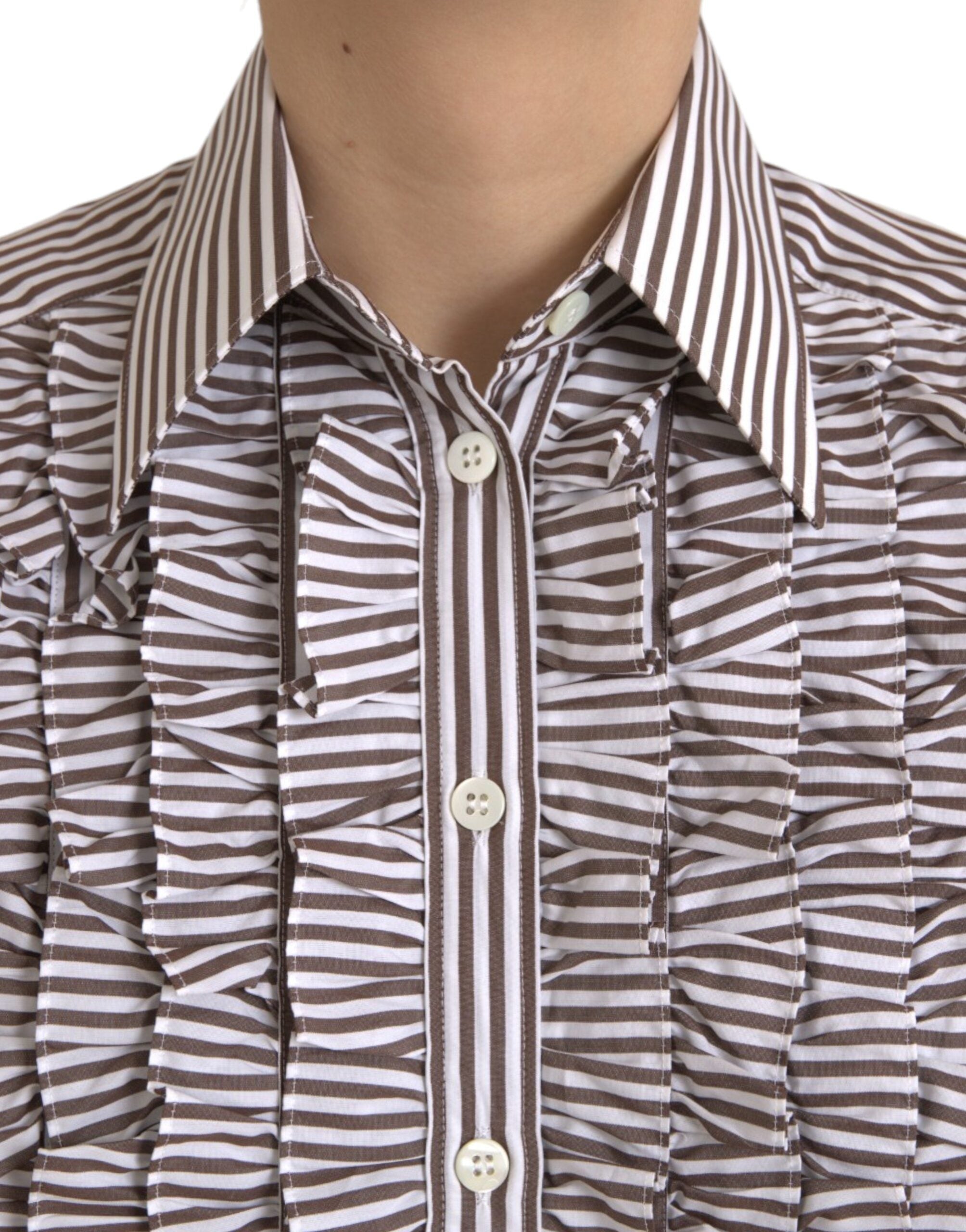 White striped cotton top with long sleeves and ruffled collar