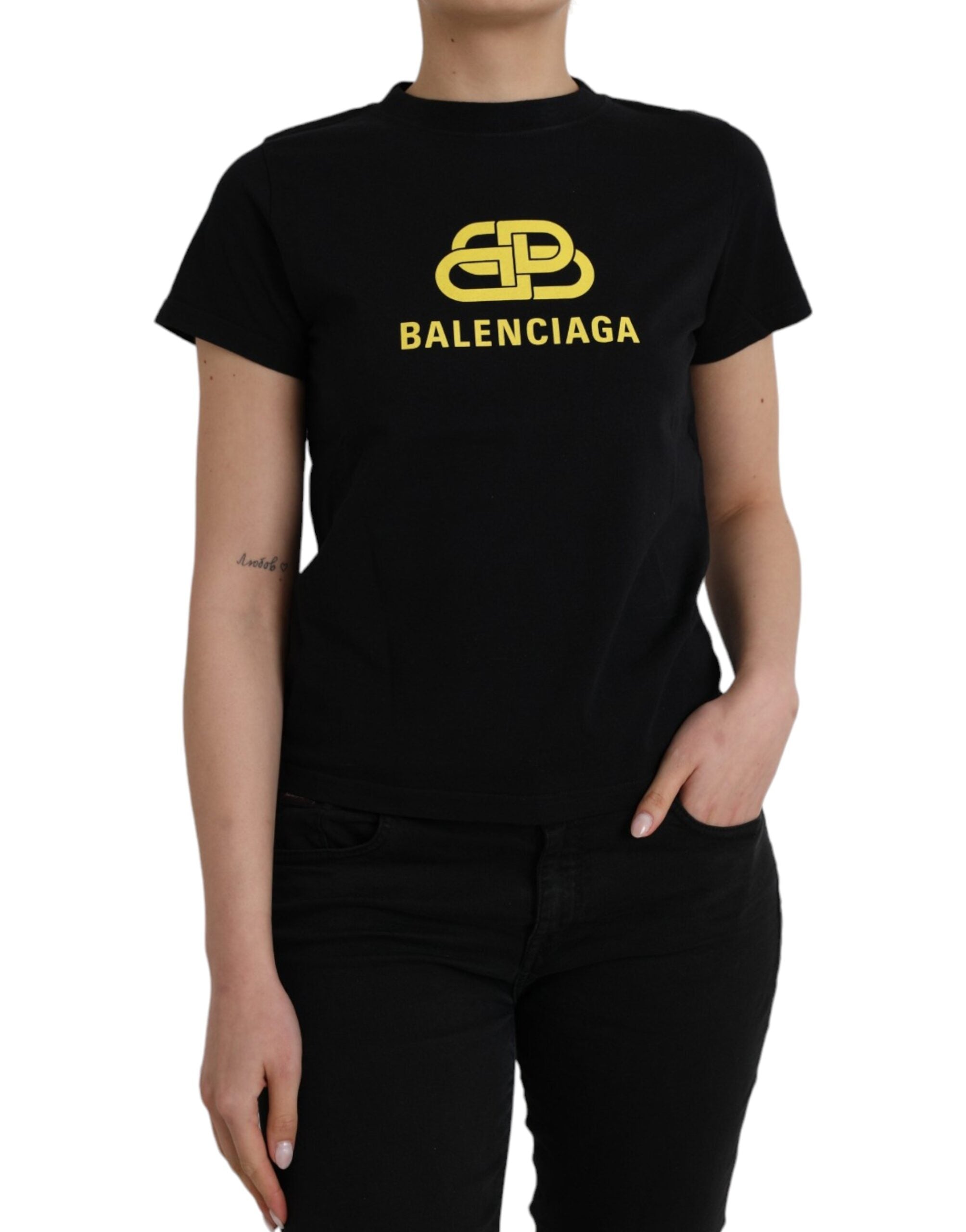 Black round-neck, short-sleeved cotton T-shirt with logo print