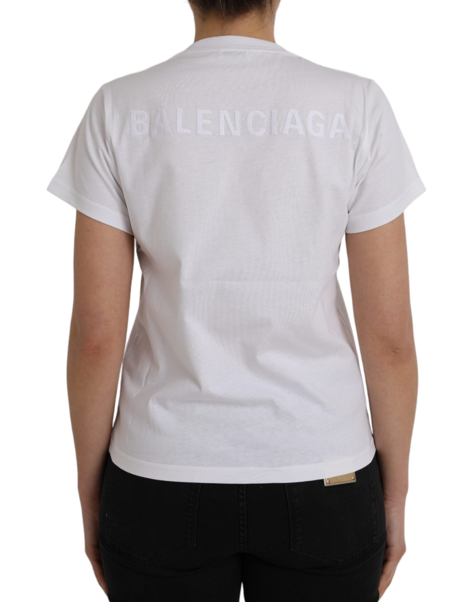 White cotton T-shirt with round neck and short sleeves