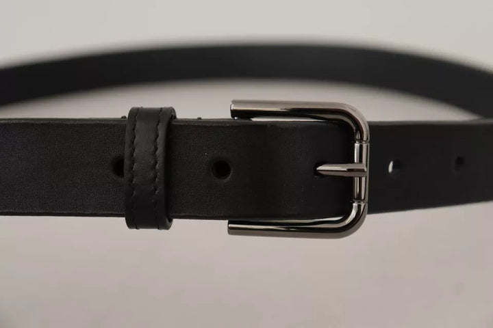Black calfskin classic belt with metal logo buckle