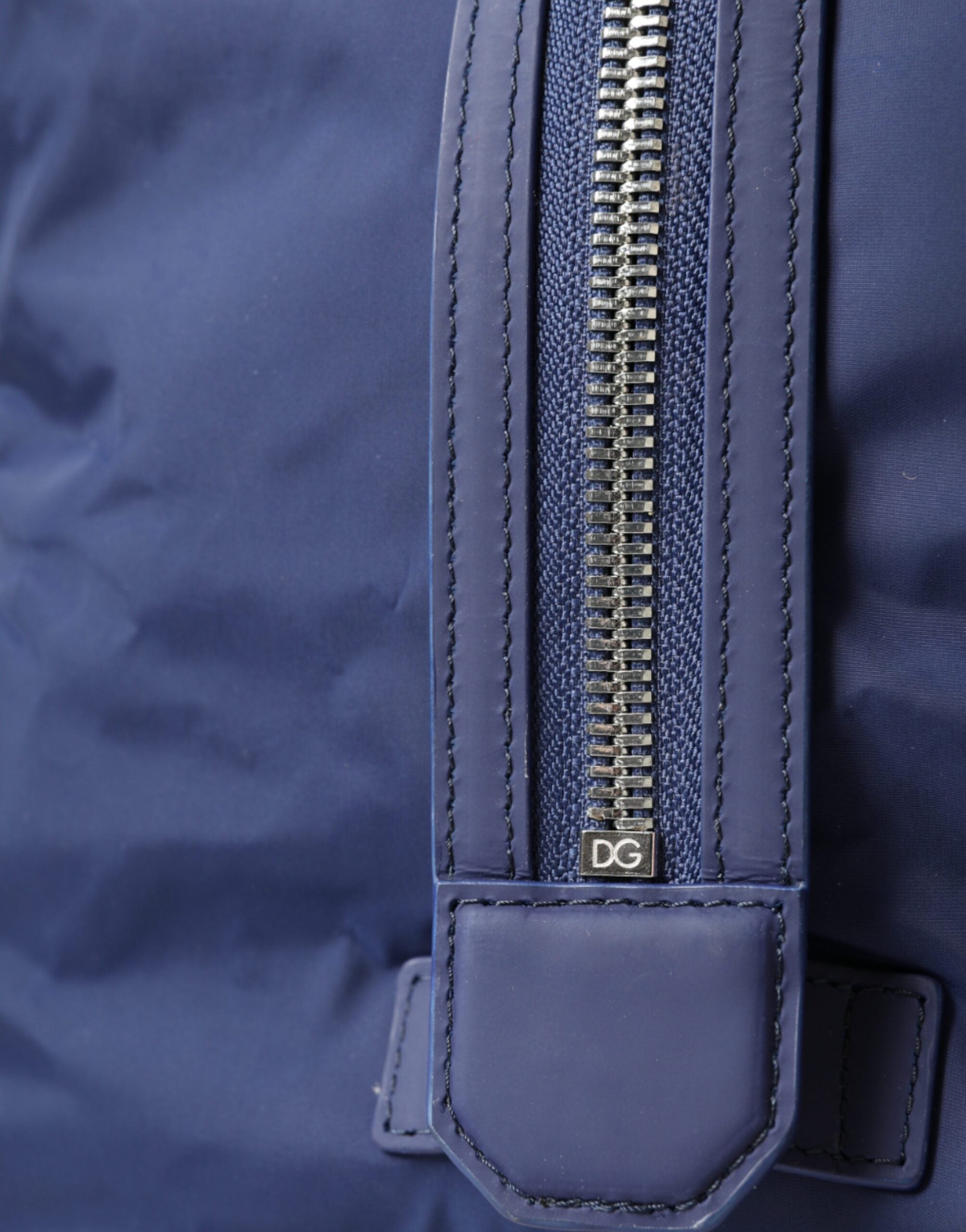 Blue nylon calfskin hand-shoulder duffel bag